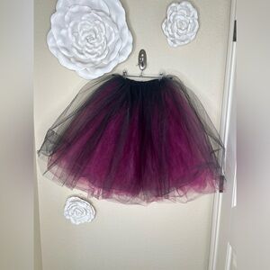 NTM: Art & Stone Burgundy, Black Layered Tulle Dance Ballet Skirt Sz Adult Small